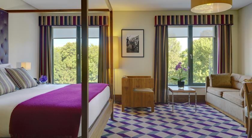The Fitzwilliam Hotel Dublin Eksteriør bilde A room at the hotel