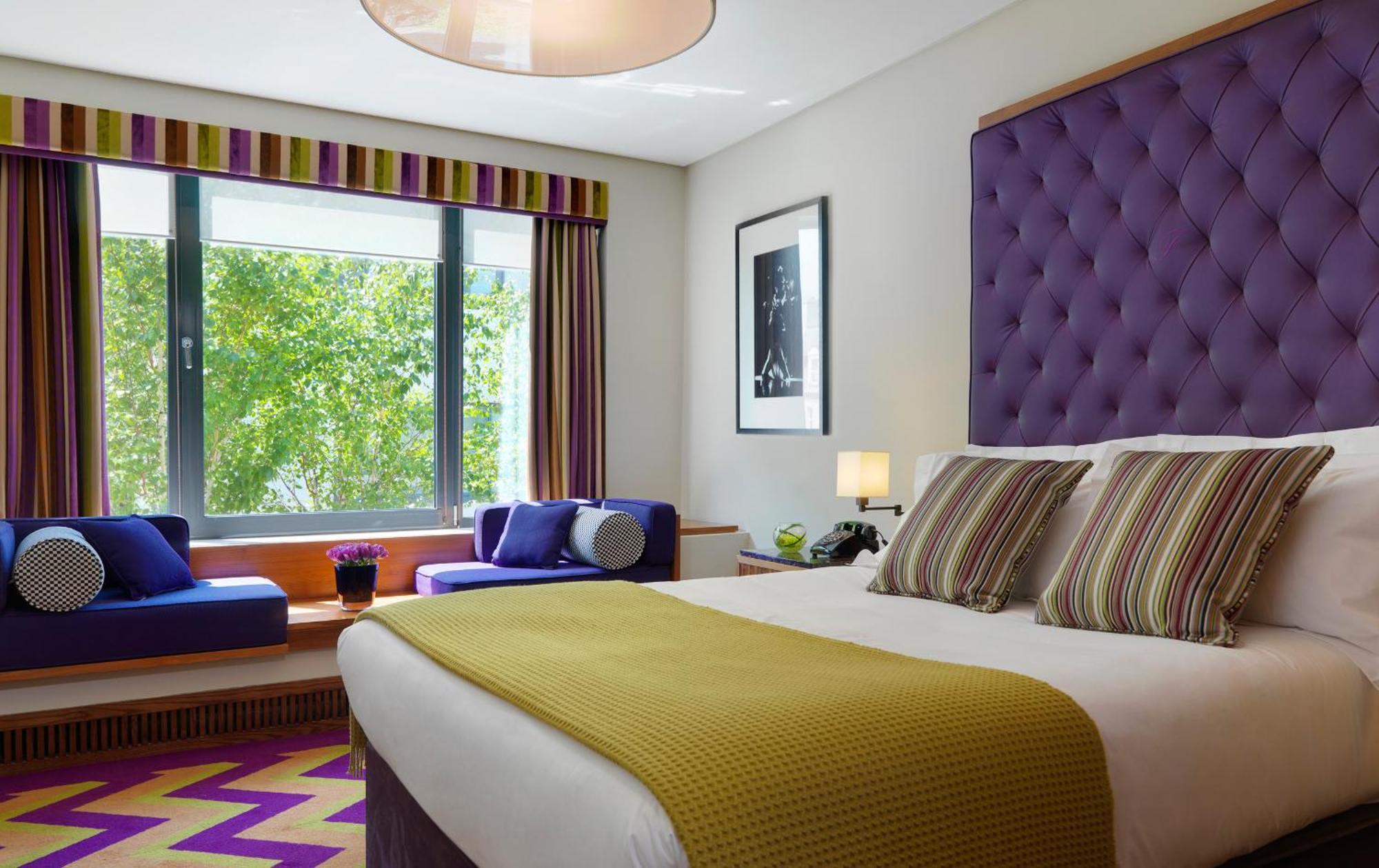 The Fitzwilliam Hotel Dublin Eksteriør bilde A bedroom at the Hilton London Paddington