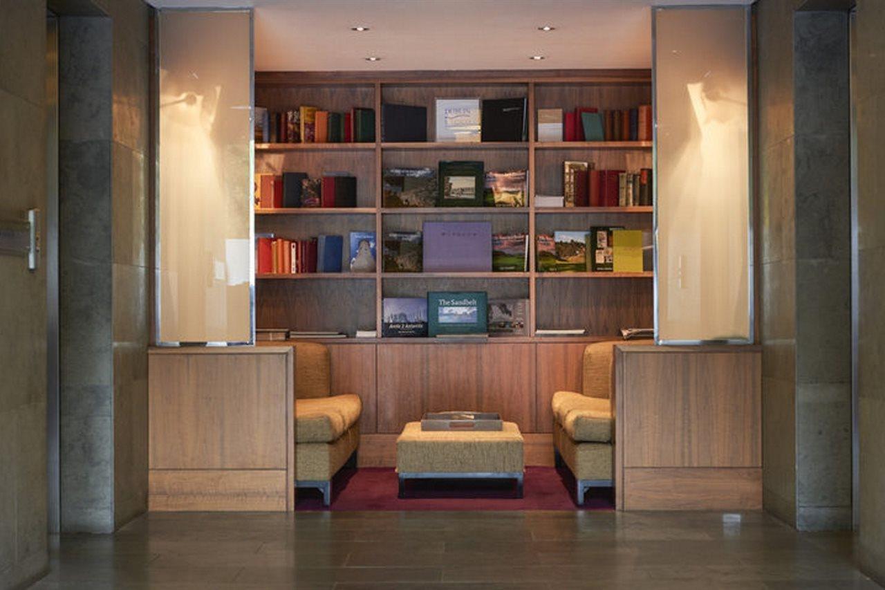 The Fitzwilliam Hotel Dublin Eksteriør bilde Library